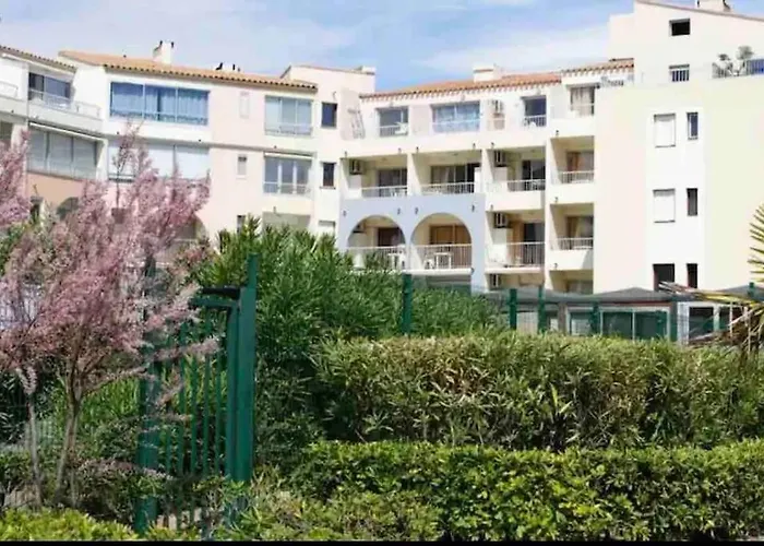 Superbe Appartement 6 Personnes Avec Piscine Secteur Richelieu, A 400M De La Plage Et A 650M Du Centre Port