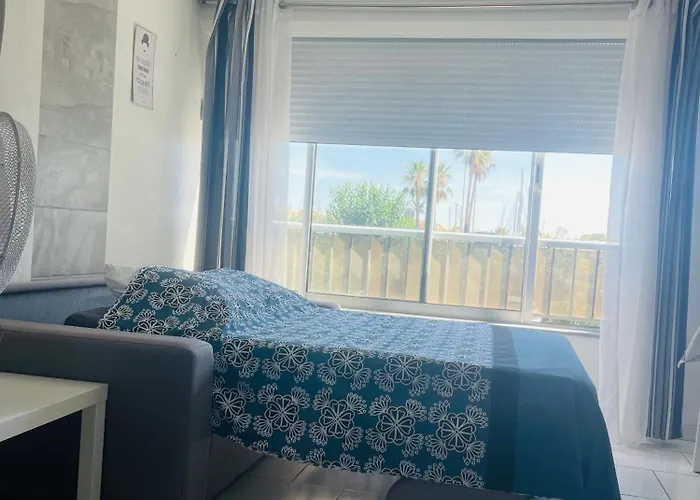 Superbe Appartement 6 Personnes Avec Piscine Secteur Richelieu, A 400M De La Plage Et A 650M Du Centre Port
