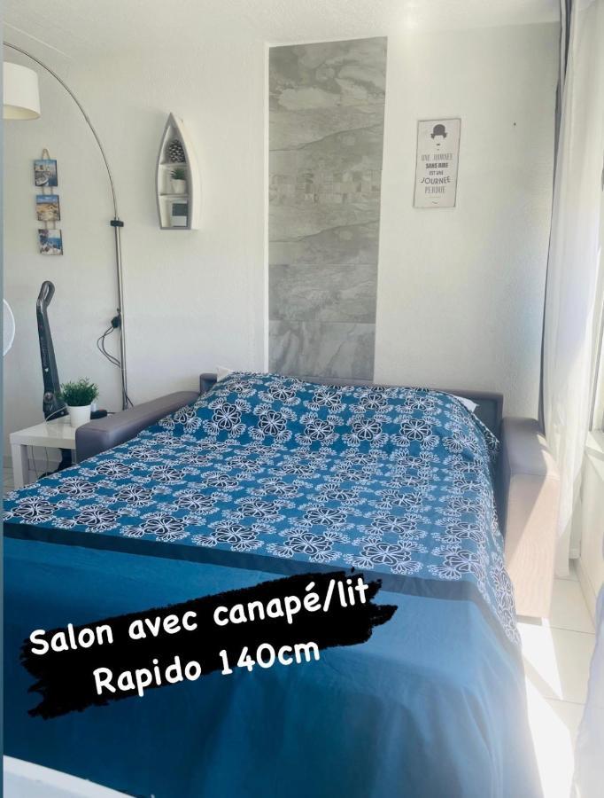 Richelieu Poolside Retreat: Beachfront For Six * Agde